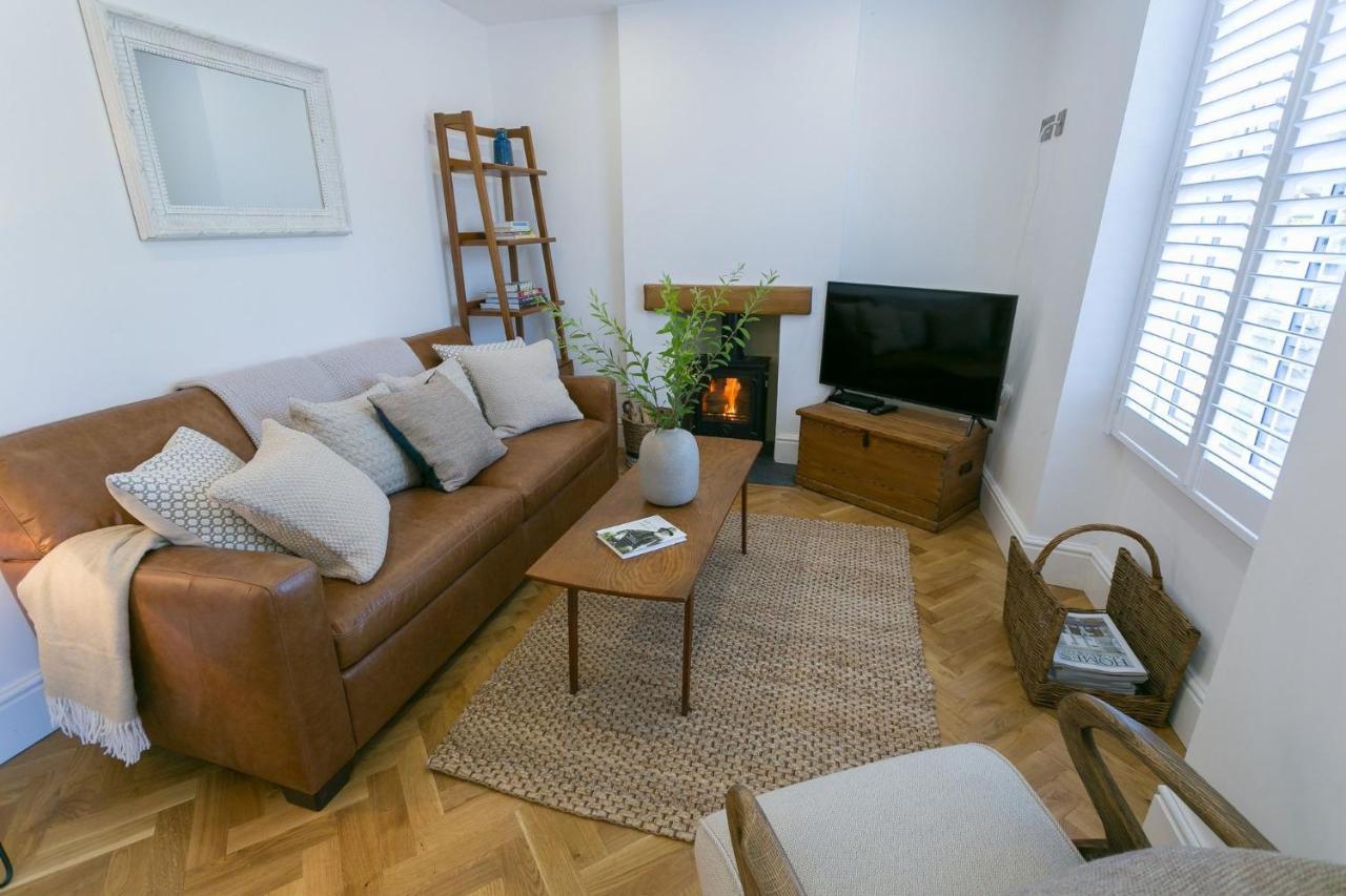 Shell Cottage Menai Bridge Bagian luar foto
